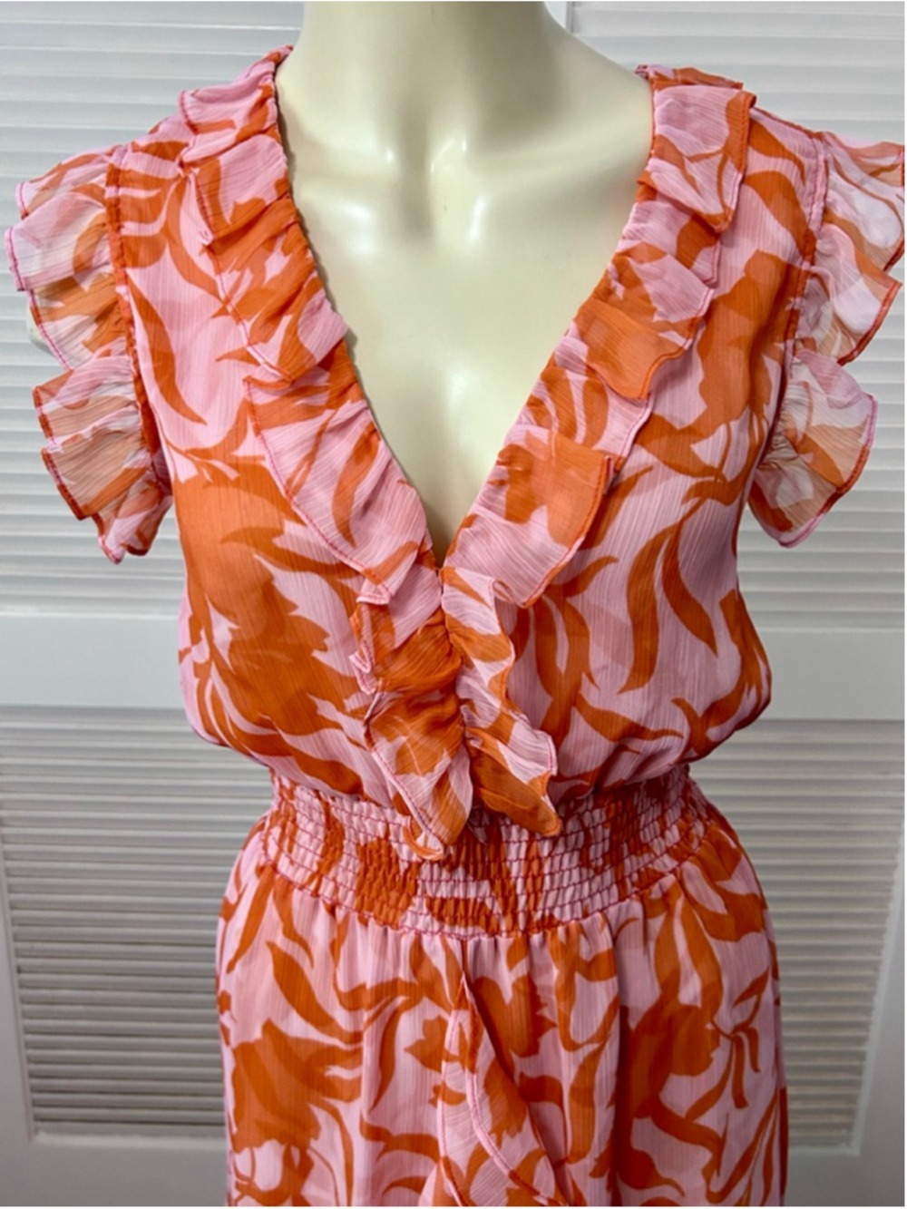 MISA Los Angeles Kidada Atlas Floral Desert Rose Ruffle Midi Dress S - Picture 4 of 13